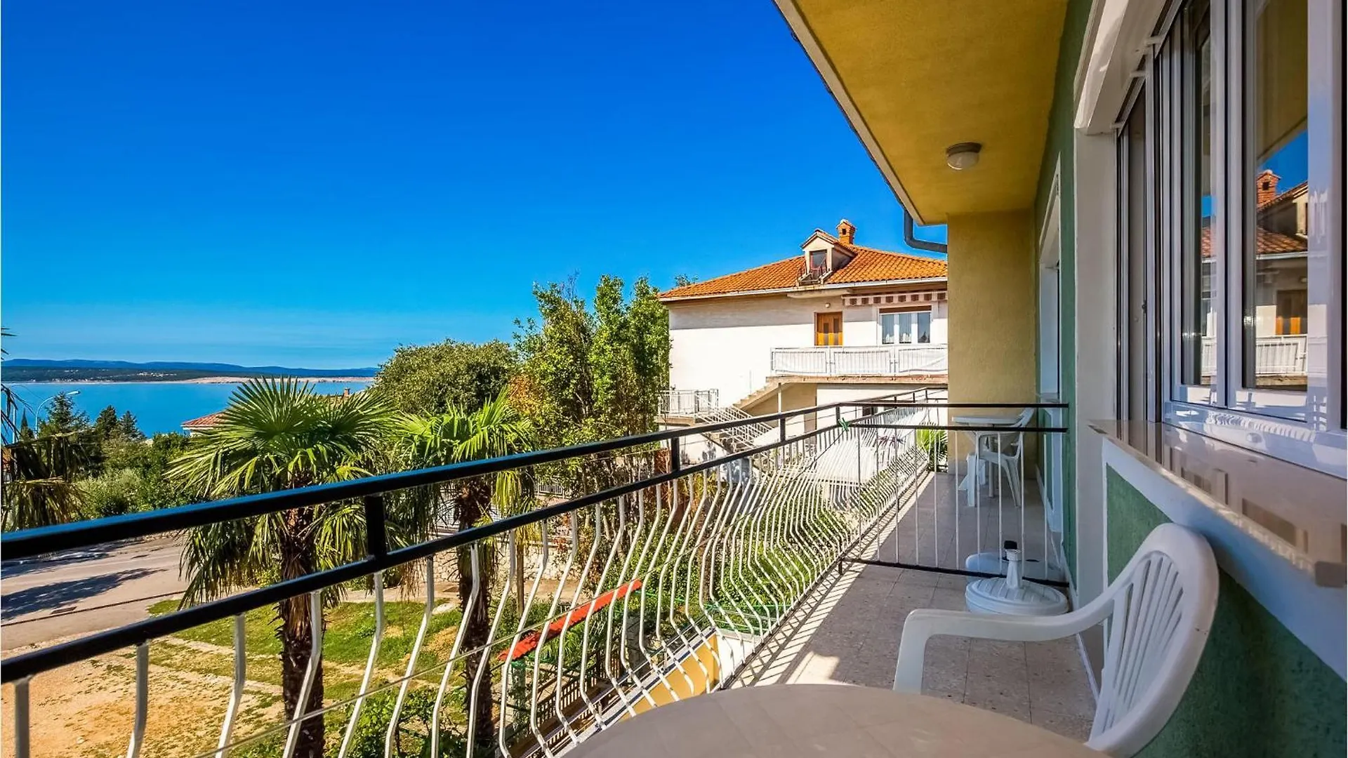 3 Bedroom Amazing Apartment In Crikvenica