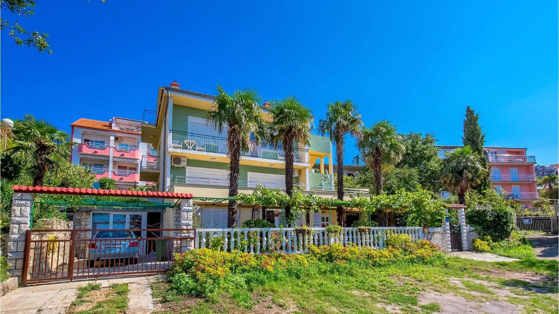 3 Bedroom Amazing Apartment In Crikvenica