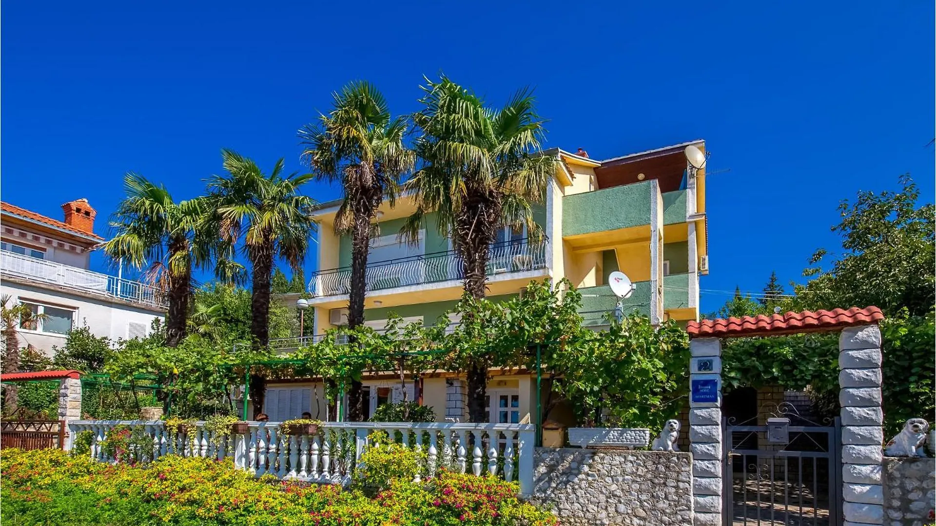 3 Bedroom Amazing Apartment In Crikvenica